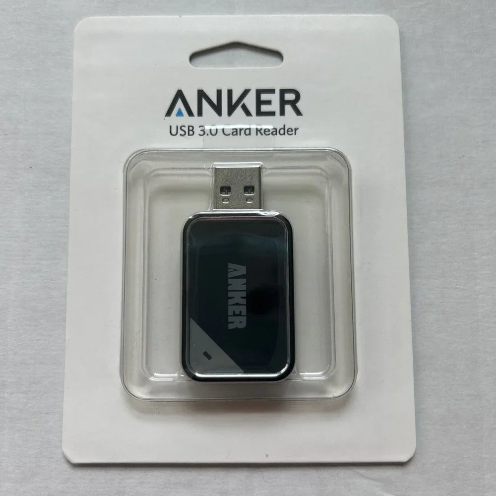 NEW Micro SD Anker USB 3.0 Memory Card Reader AR200 SDXC SDHC SD in BLACK-2 slot